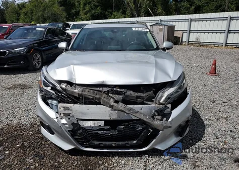 2019 Nissan Altima Sv z USA, uszkodzony, nr VIN 1N4BL4DV7KC146741